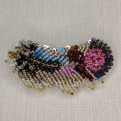 Авторская заколка для волос Пёрышко