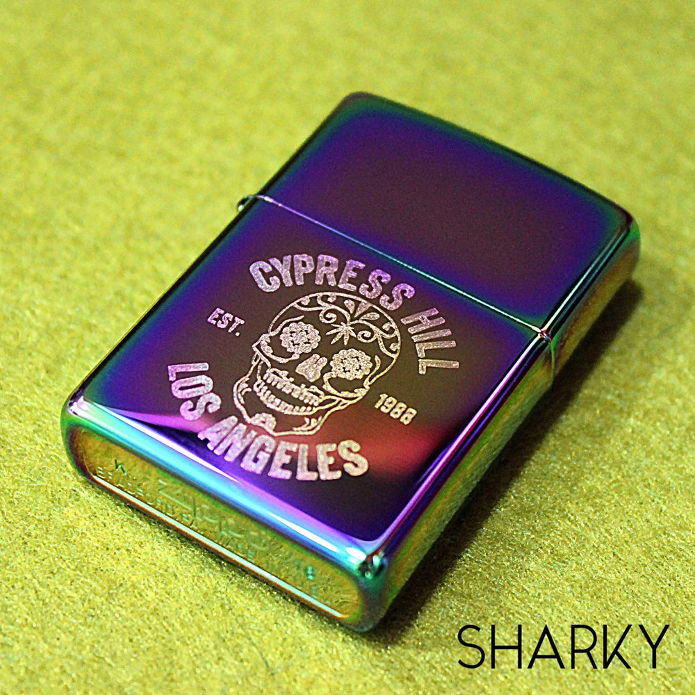 Оригинальная зажигалка Zippo Spectrum с гравировкой на заказ
