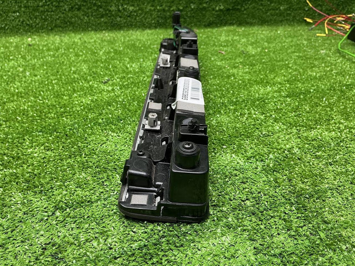 Указатель поворота левый Genesis GV80 (2020-н.в.)