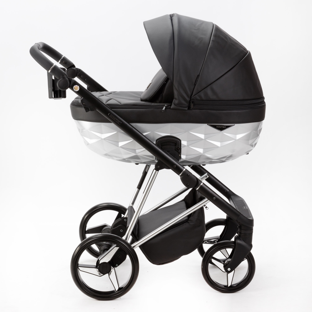 Детская универсальная коляска Adamex Quantum Star Deluxe Q-STAR108 (2в1) Черная экокожа, Хром