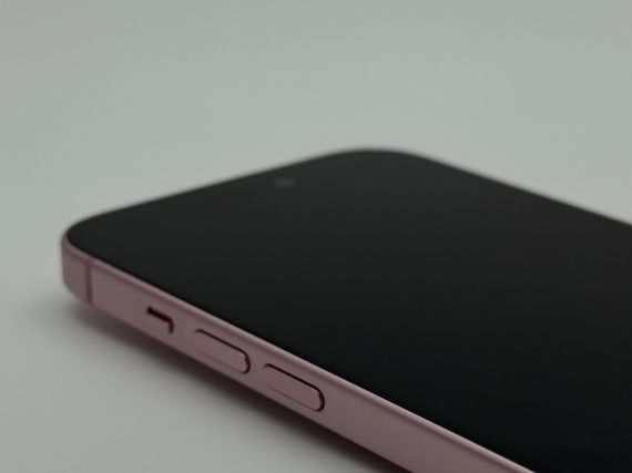 iPhone 15 128Gb Pink