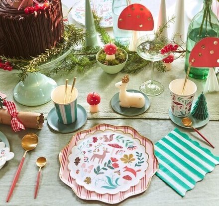 Тарелки маленькие "Лесная сказка" 8 шт. (2024)