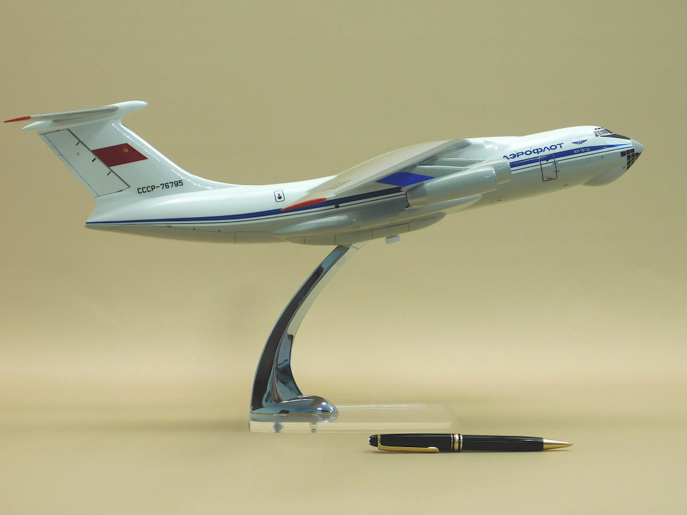 Модель самолета Ил-76ТД (М1:100, Аэрофлот СССР-76795)