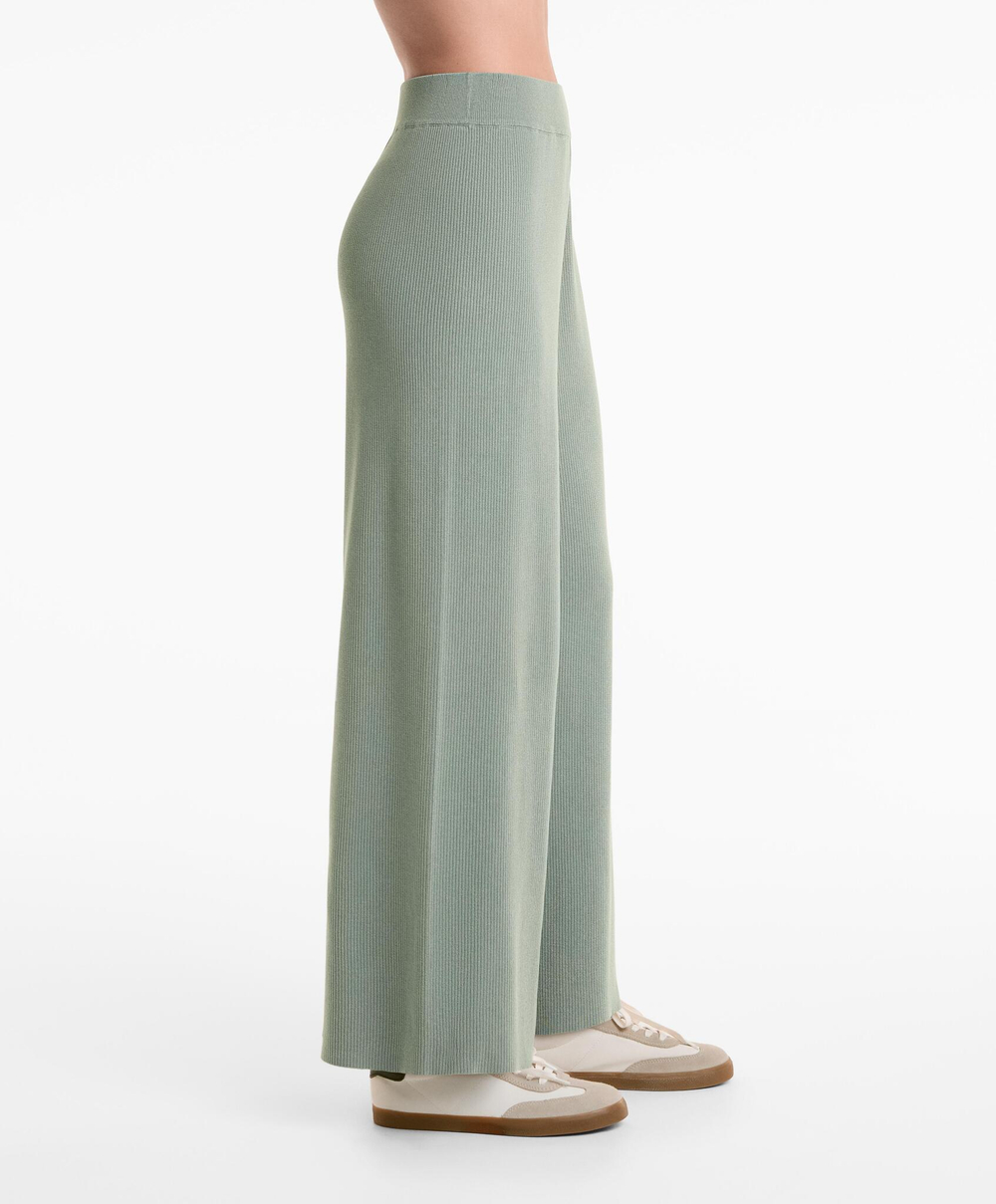 OYSHO Трикотажные брюки прямого кроя, светло-зеленый