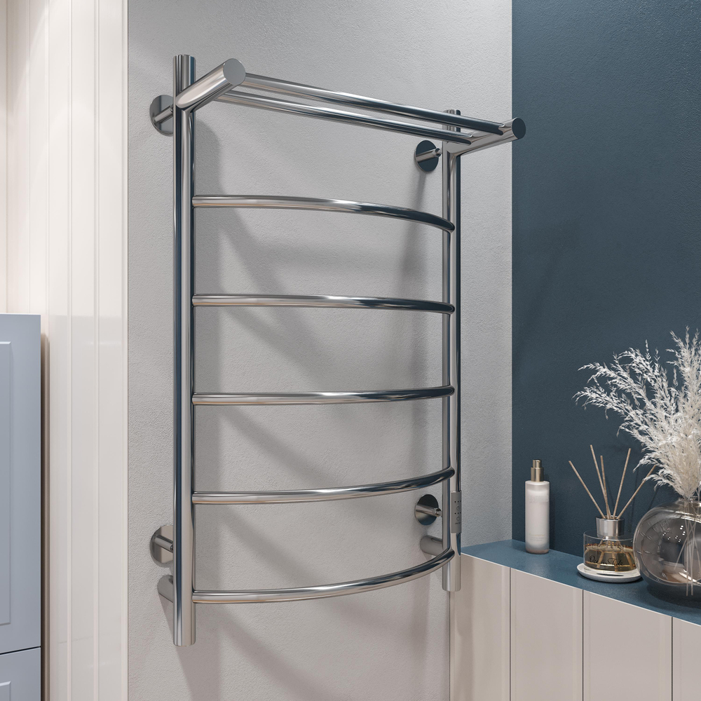 Полотенцесушитель электрический EWRIKA Сафо ПР 80x55 см, подключение справа, слева, глянцевый хром, лесенка, с полкой