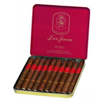 Leon Jimenes Petites