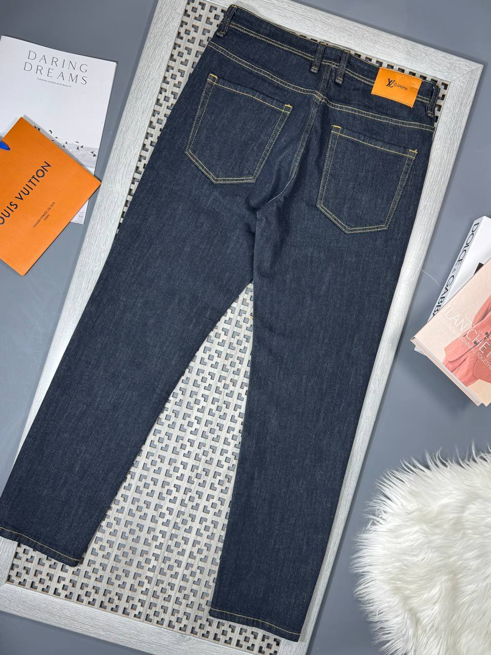 Джинсы Louis Vuitton