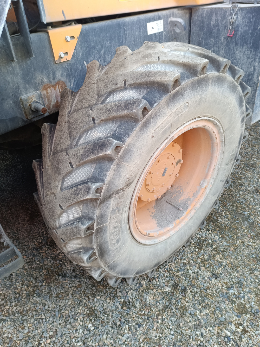 YIGONG ZL* Фронтальный погрузчик ZL30 (Дизельный, 1,9 л, 49 л.с., АТ)