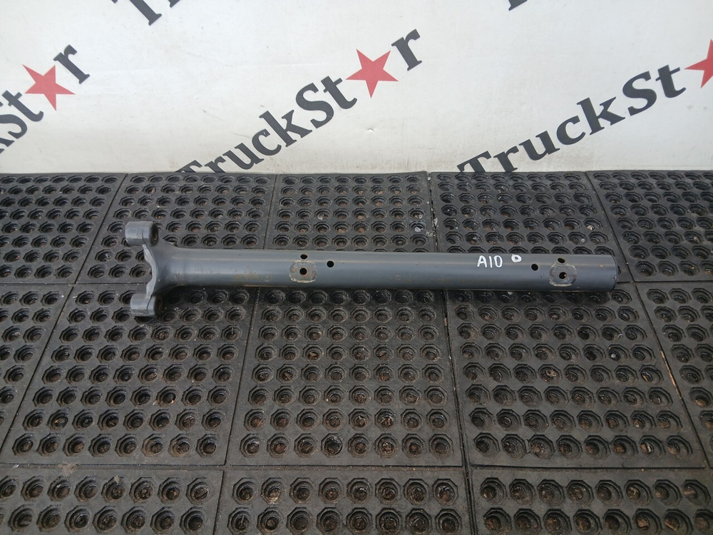 Кронштейн крыла заднего