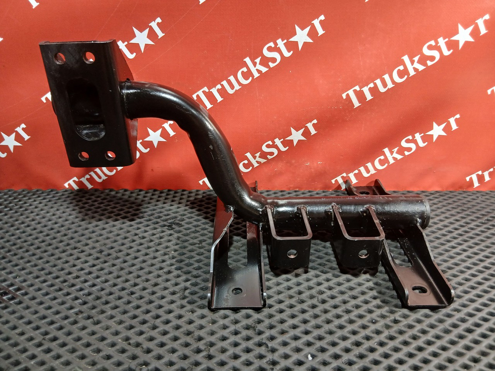 Кронштейн воздушного фильтра 2023г