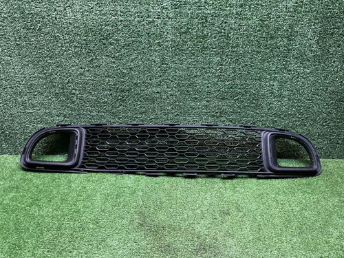 Решетка переднего бампера Mini Hatch R56 (10-13)