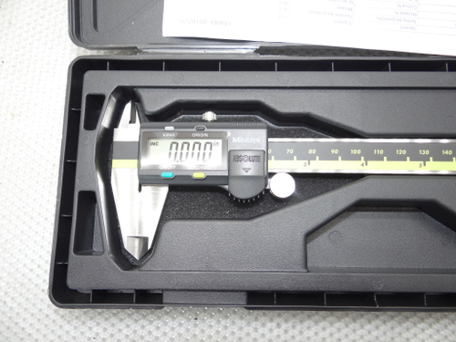 Штангенциркуль цифровой ШЦЦ 0-150 мм Mitutoyo (Япония) 500-196-30.