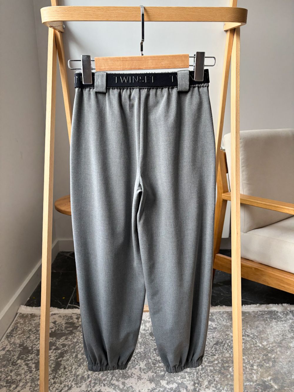 Новые брюки Twinset, 140