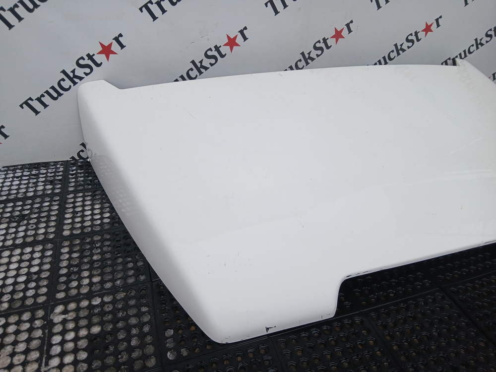 Спойлер кабины верхний 2018г.