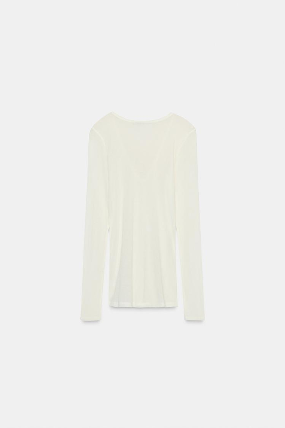 ZARA ФУТБОЛКА С V-ОБРАЗНЫМ ВЫРЕЗОМ, ЖЕЛТОВАТО-БЕЛЫЙ