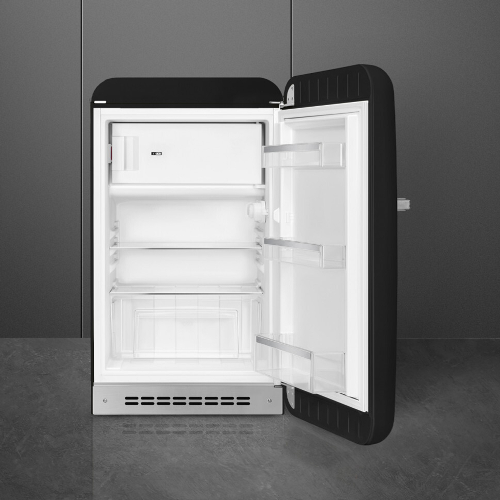 Отдельностоящий однодверный холодильник Smeg FAB10RBL6