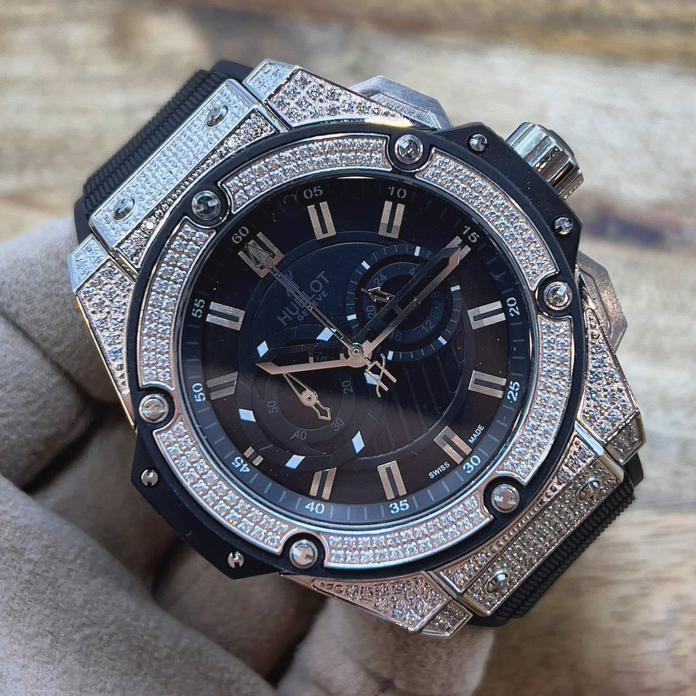 Часы Hublot