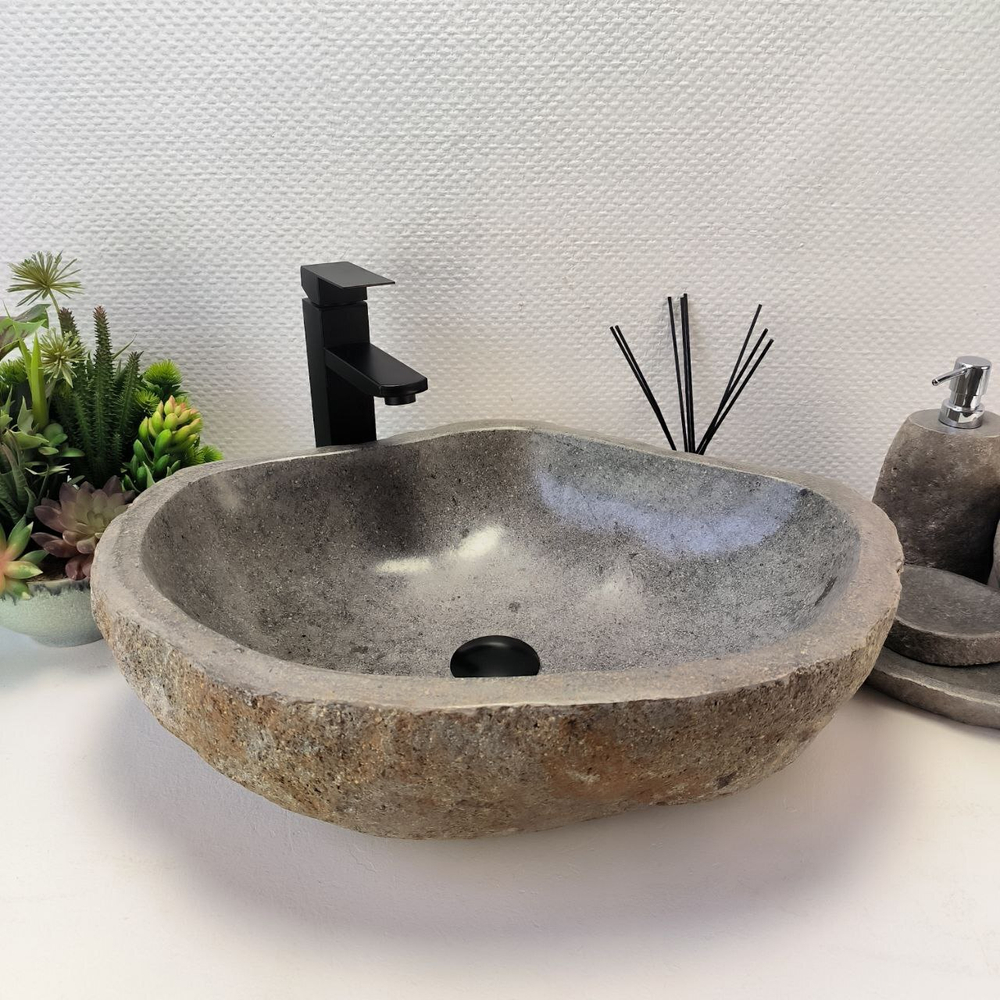 Раковина из речного камня RS-63880 (55*43*16) 0123