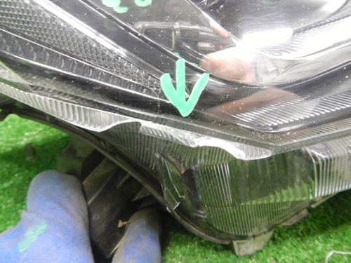 Битая Фара правая Toyota RAV4 4 CA40 (2015-2019) LED