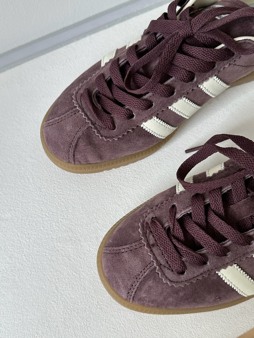 Кеды из натуральной замши