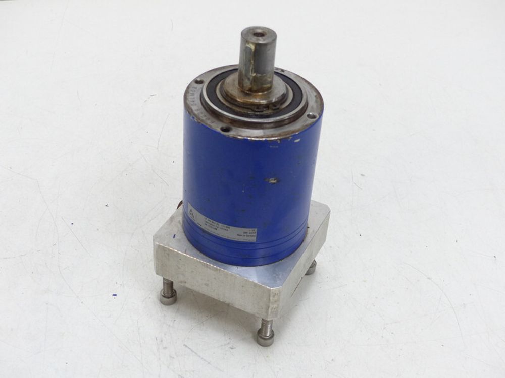 LP090-ML2-25-111-000