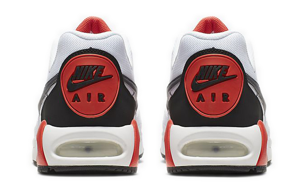 Кроссовки Nike Air Max Ivo