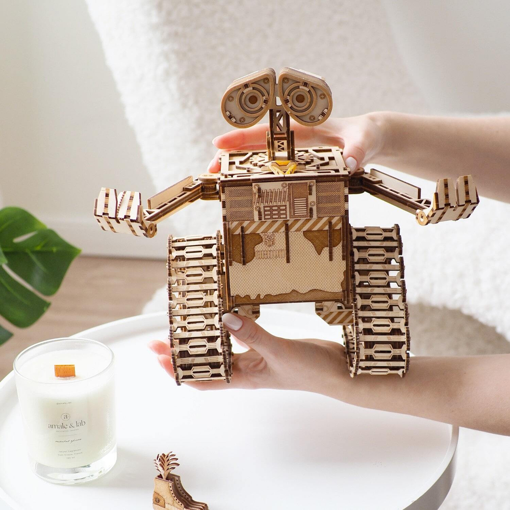 Деревянный конструктор Робот Drover (DROVO)