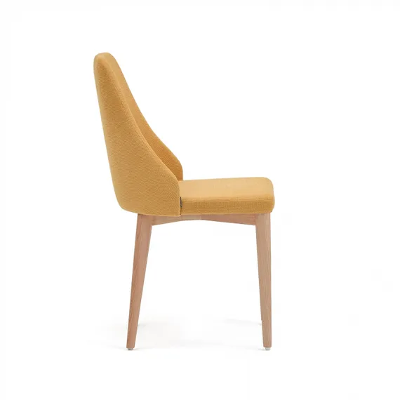 Стул Rosie желтый с ножками из массива ясеня