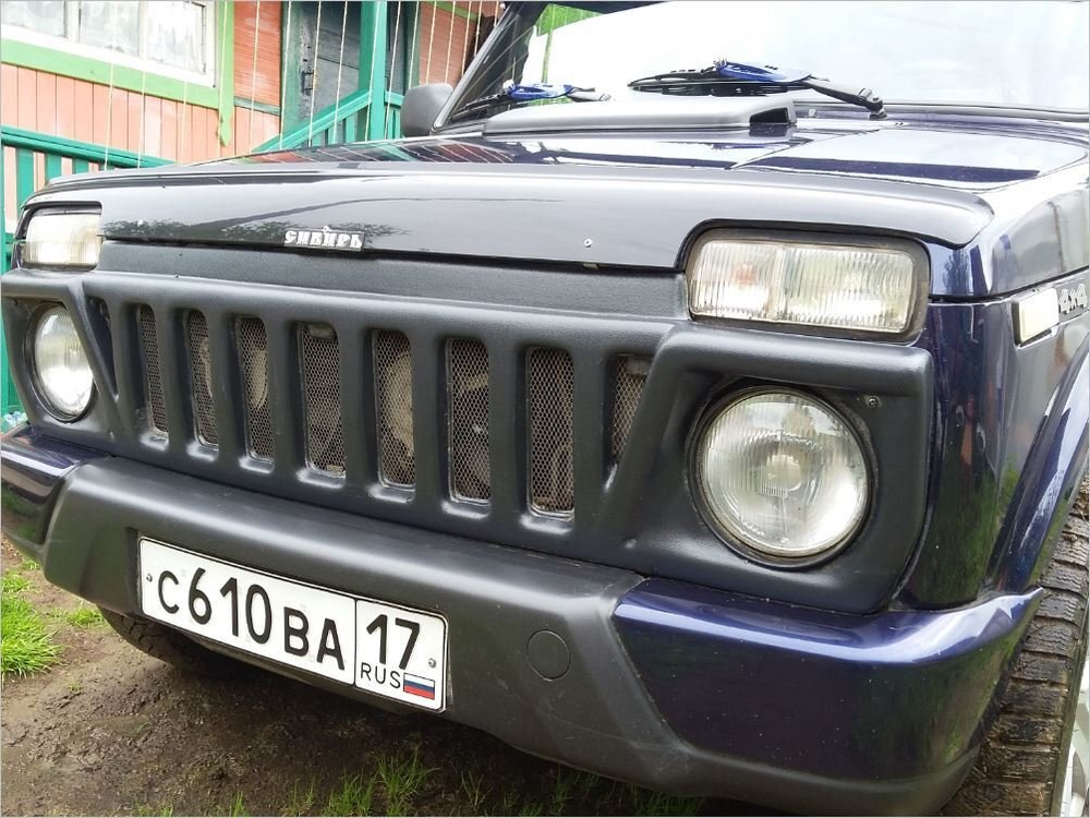 Решетка (маска) радиатора "Хаммер" Нива 4x4/Легенд