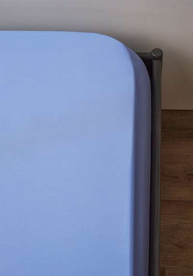 Простыня из премиального сатина сиреневого цвета из коллекции essential, 240х270 см