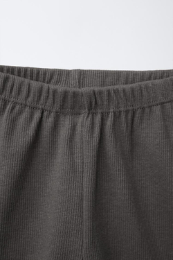 ZARA ШОРТЫ-ВЕЛОСИПЕДКИ В РУБЧИК С НАШИВКОЙ, АНТРАЦИТОВО-СЕРЫЙ