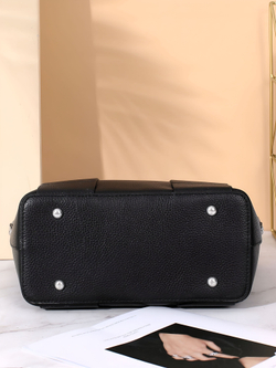 женская сумка на плечо из натуральной кожи