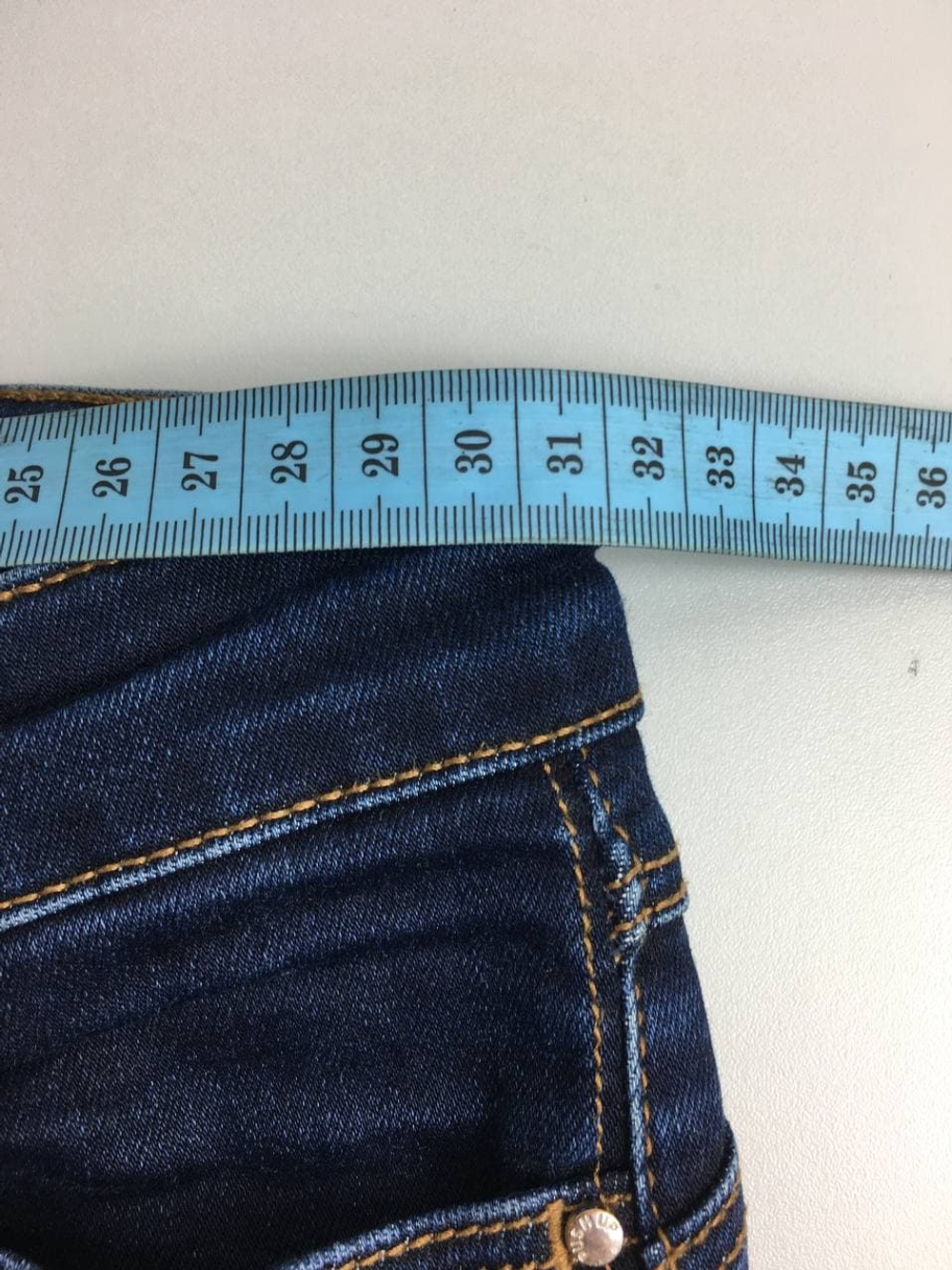 Джинсы Stradivarius зауженные 38 размер