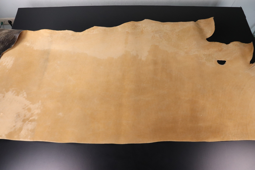 1,8-2,2 Юфть лофт бежевый 198 дм² (КЛ)