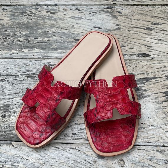 Шлепки из натуральной кожи питона SH-155