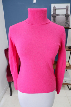 Свитер яркий 44 размер