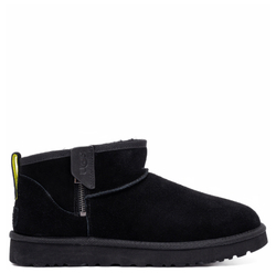 UGG Classic Ultra Mini Zip Boot Black