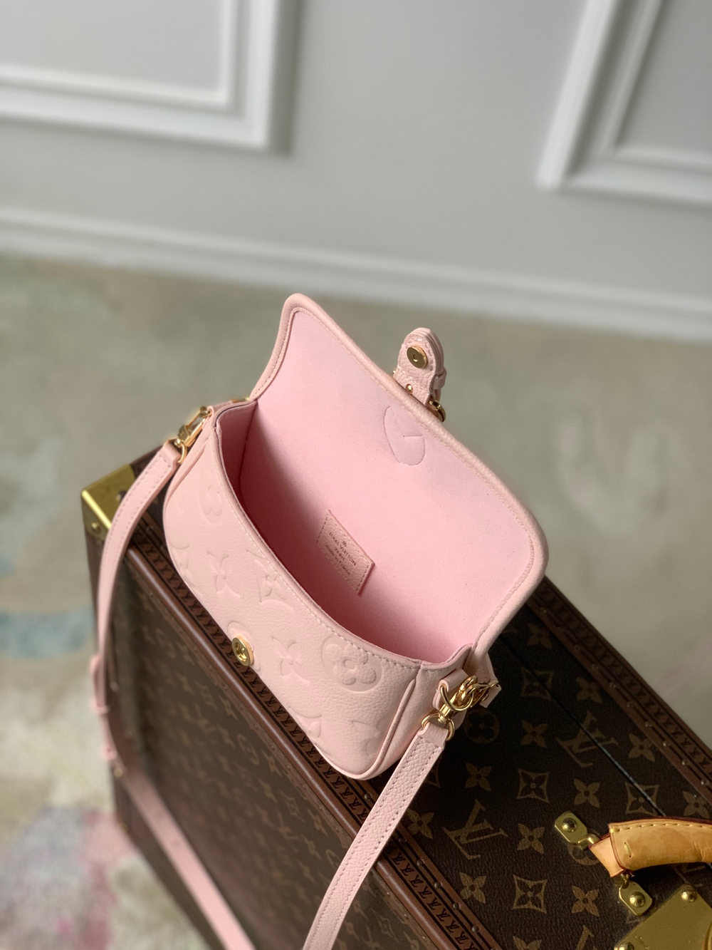 Louis Vuitton Nano Diane