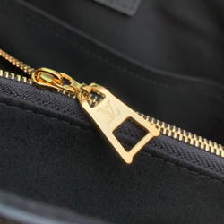 Louis Vuitton Riverside