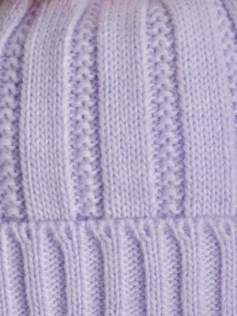 Шапка зимняя вязаная с помпоном