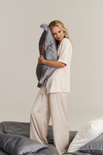 Шелковая блуза молочная