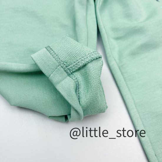 Брюки "Бабочки в саду" из футера, пыльная мята