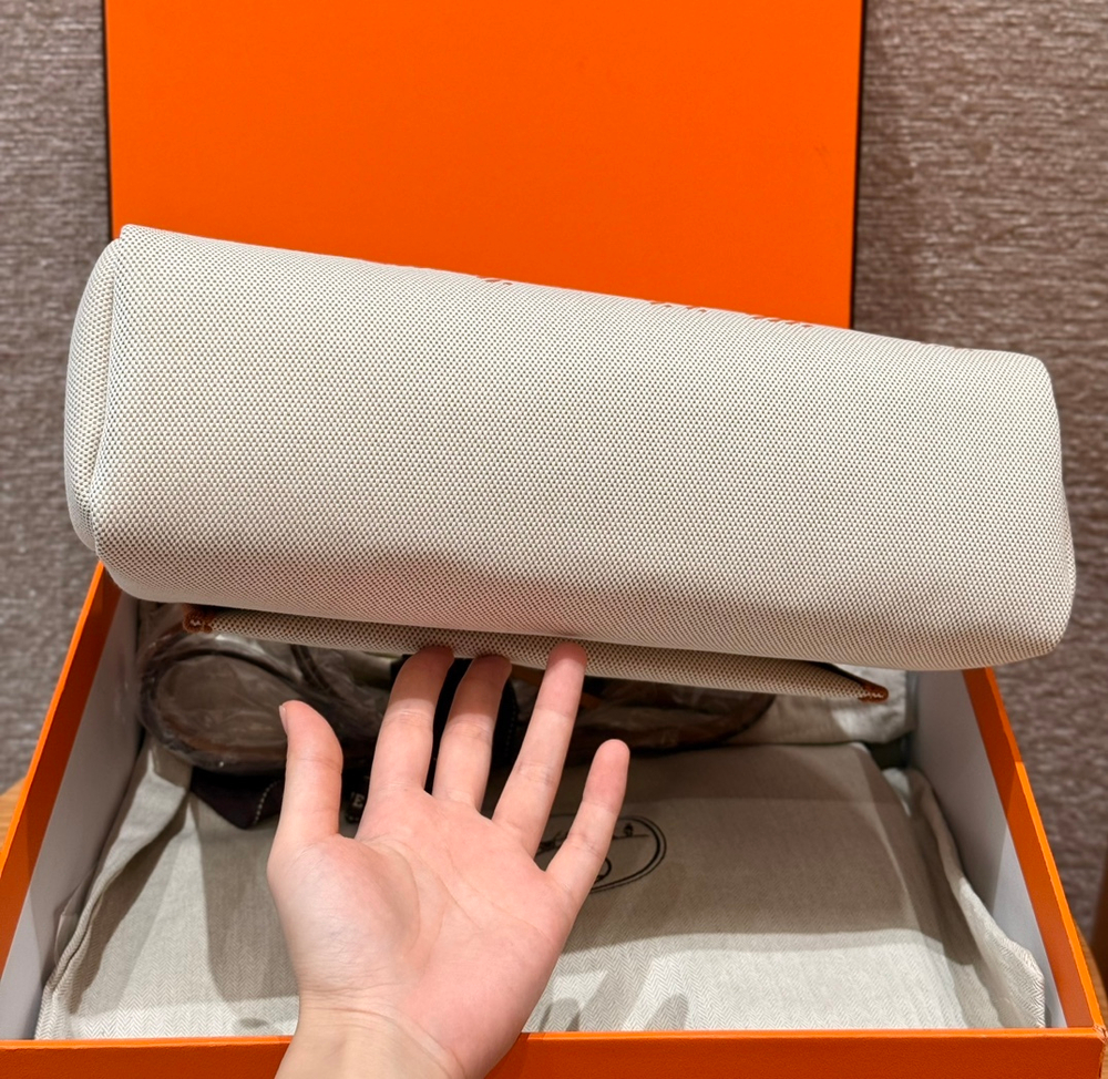Hermes Herbag Zip 31