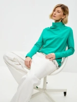 Лонгслив с цельнокроеным воротником