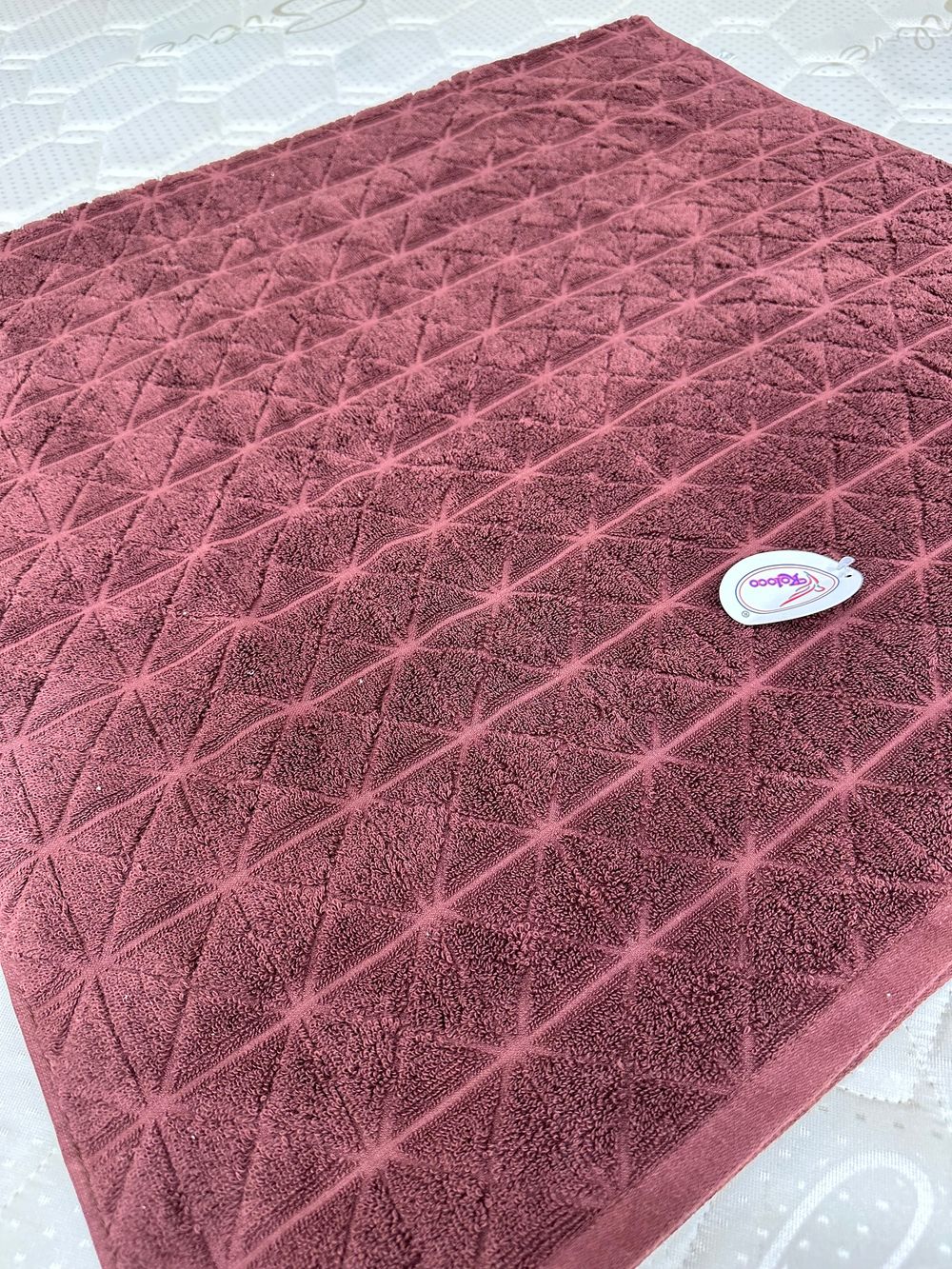 Пол Кит Бан ХАЙЛЮКС