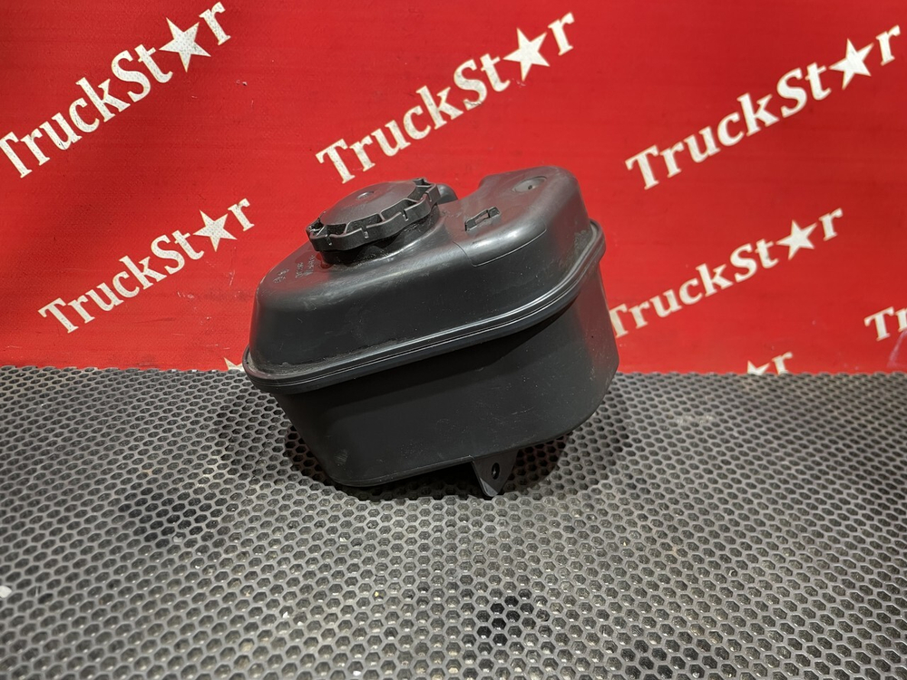 Бачок ГУРа 2021г.