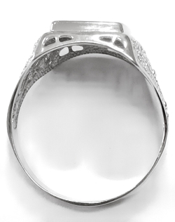 Ювелирное мужское кольцо из серебра 925 пробы,размер 21.5