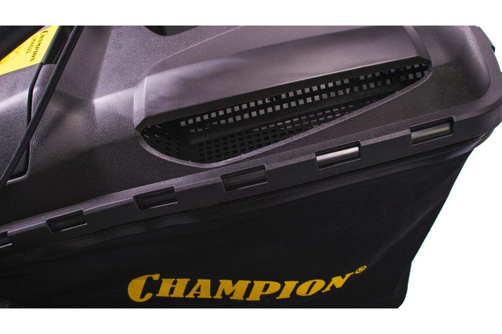 Газонокосилка бензиновая Champion LM4622