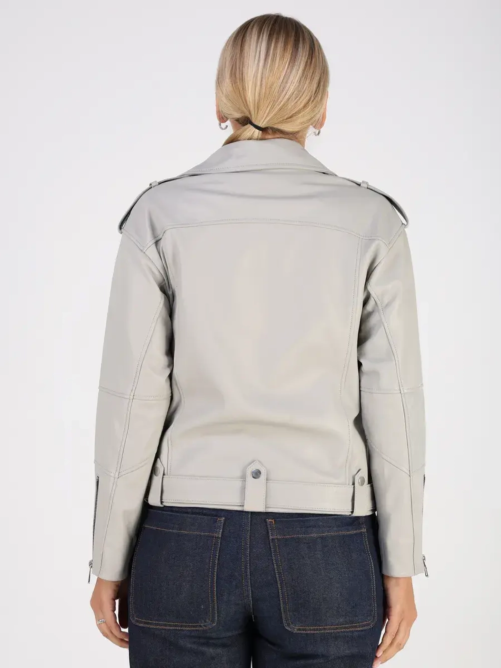 Кожаная куртка демисезонная косуха оверсайз