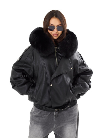 Черный пуховик из эко-кожи с капюшоном